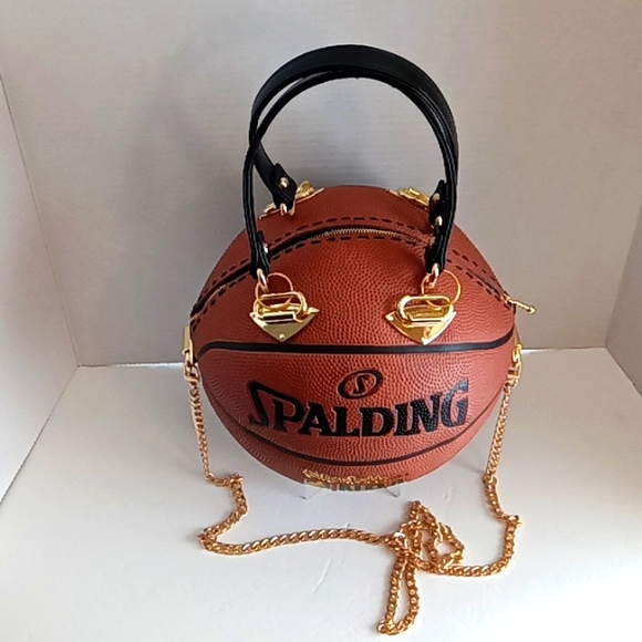 HANDMADE "ORIGINAL SPALDING" Basketball Purse 🏀 - Picture 12 of 17